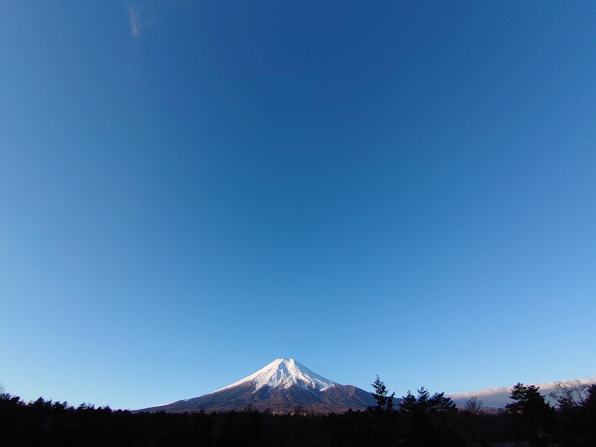 2022/1/19 今朝の富士山 快晴 透明感のある 😀 気温 -12度 🥶🥶