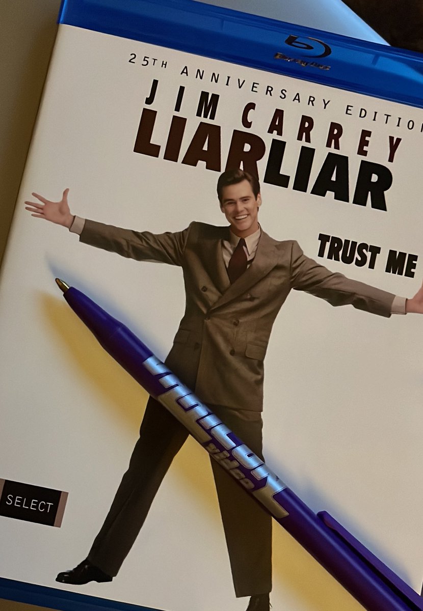 marchalem1995's tweet image. THE @VariconVideo PEN. IS. BLUE.