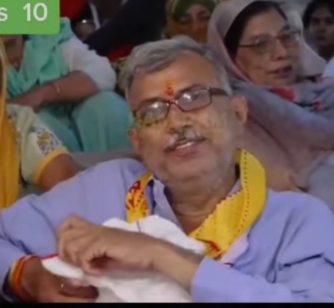 I love this daddy
Most beautiful man in India