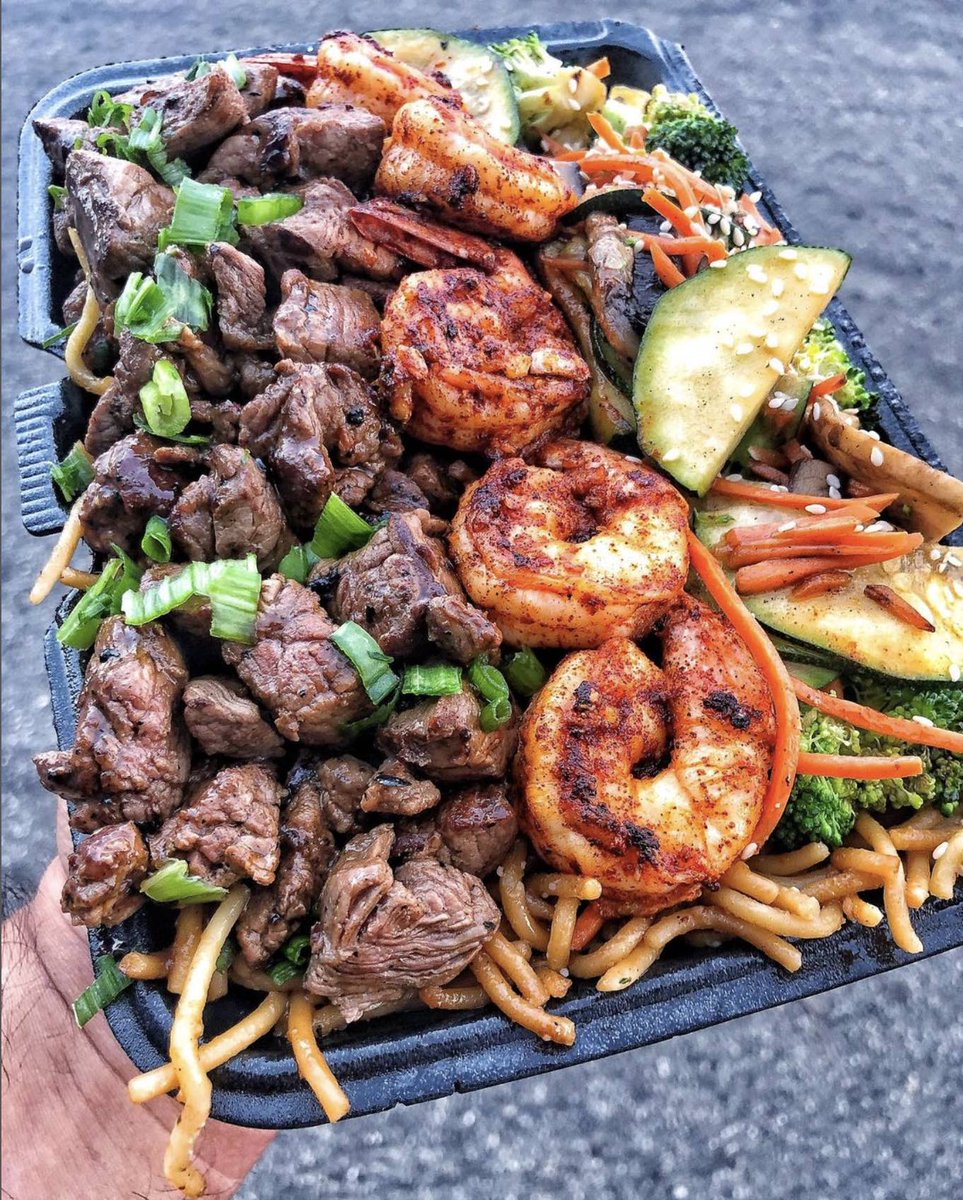 dineblackla's tweet photo. Somebody come look at this.🤤 Don’t miss The Bleu Truck today! Details below👇🏾

Truck #1
📍1850 W Manchester Ave
Los Angeles Ca
🕚 11 am -7 pm https://t.co/ttcAo1IPbE