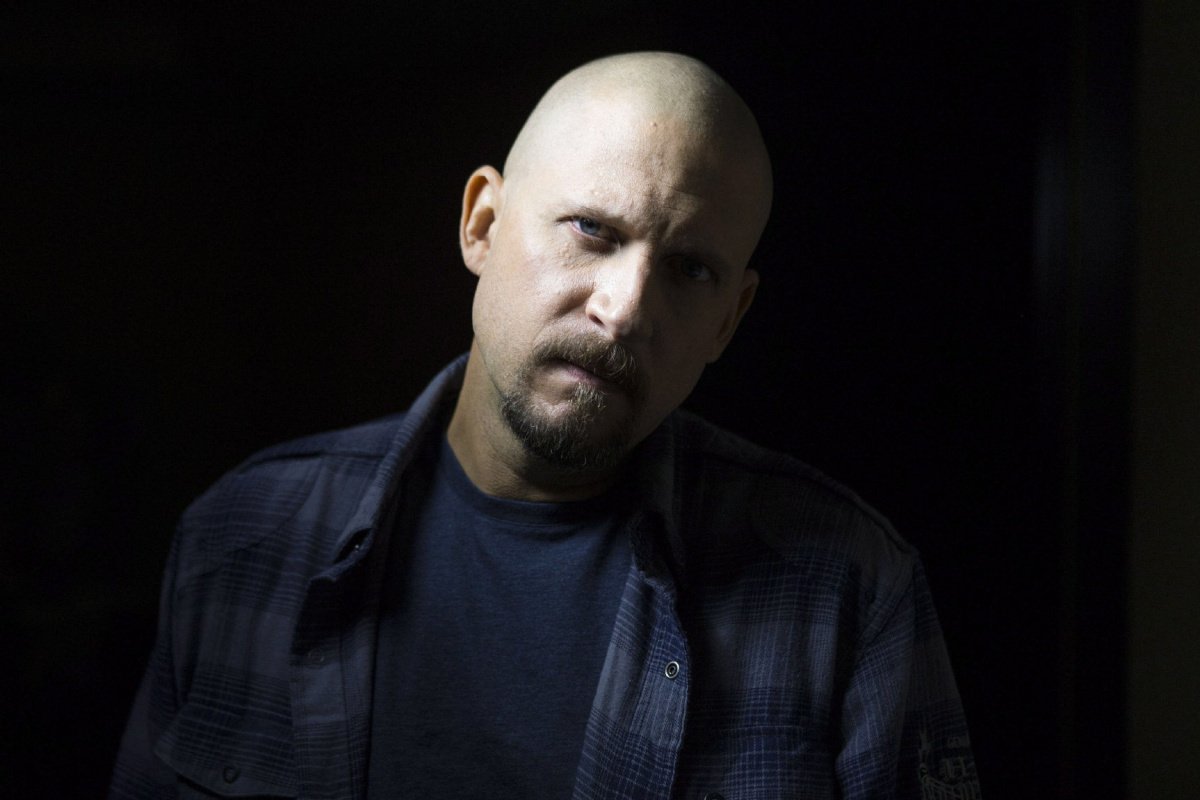 maperezc94's tweet photo. No quería cambiar de día sin antes felicitar su 54 cumpleaños a un director, productor y guionista cuyas cintas del submundo criminal de LA siempre me fascinaron.
Felicidades @DavidAyerMovies, y espero que pronto se haga justicia y podamos ver tu montaje de "Escuadrón Suicida". https://t.co/gt3Lzgvrxq