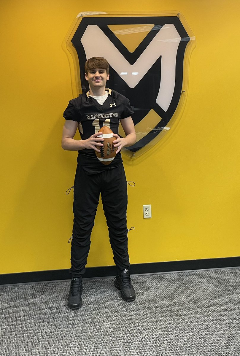 Had an awesome visit today at <a href="/ManchesterUniv/">Manchester University</a> Thanks for having me! <a href="/coachwatt_12/">Adam Wattenbarger</a> <a href="/CoachChuckEhret/">Chuck Ehret</a> <a href="/footballcoachj/">Coach Nate Jensen</a>