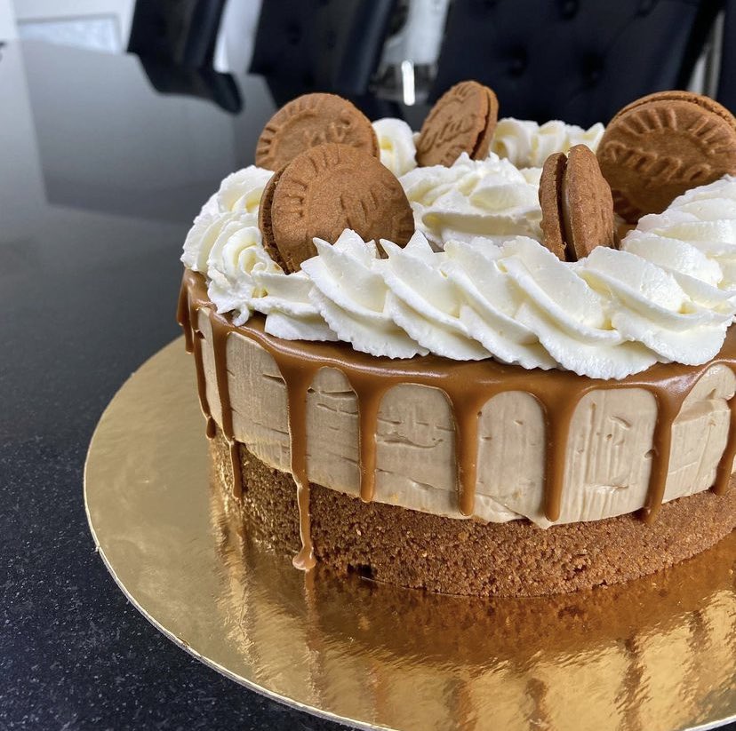 nejm4070's tweet photo. Twitter fait des miracles des fois alors j’met en avant quelques gâteaux fait par ma cousine sa lui ferais plaisir qu’on partage ces créations et de fair parler d’elle :) https://t.co/hgQ1669fRA