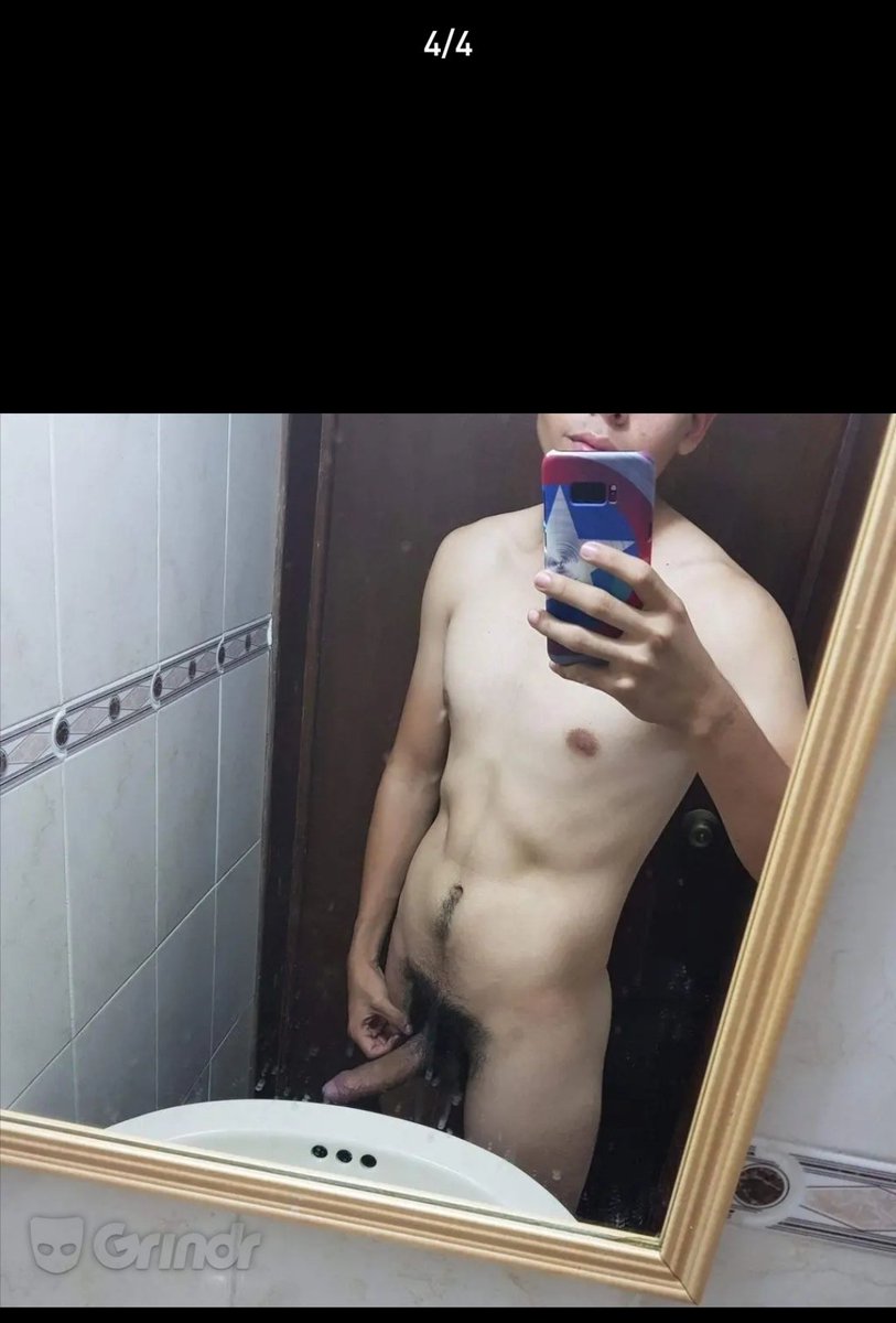user_new_09's tweet photo. Lo que estos chavitos ricos envían por cierta app gay 😅😏🤭🤫 https://t.co/gKMD7TrTUz