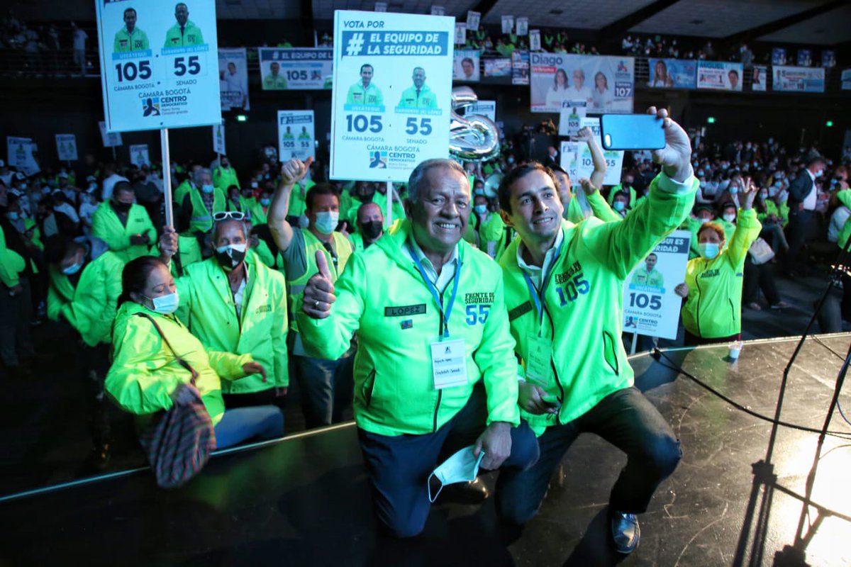 Juntos somos más fuertes #ElEquipoDeLaSeguridad @AugustolopezC  #CD105 #CD55