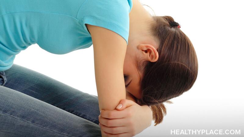 HealthyPlace's tweet photo. #BipolarDisorder and Coping with #ProfessionalSetbacks || https://t.co/C7oVTjZdBB
==
#bipolar #bipolardepression #depression #mentalhealth #mentalillness #mhsm #mhchat https://t.co/wYtP8xLzvH