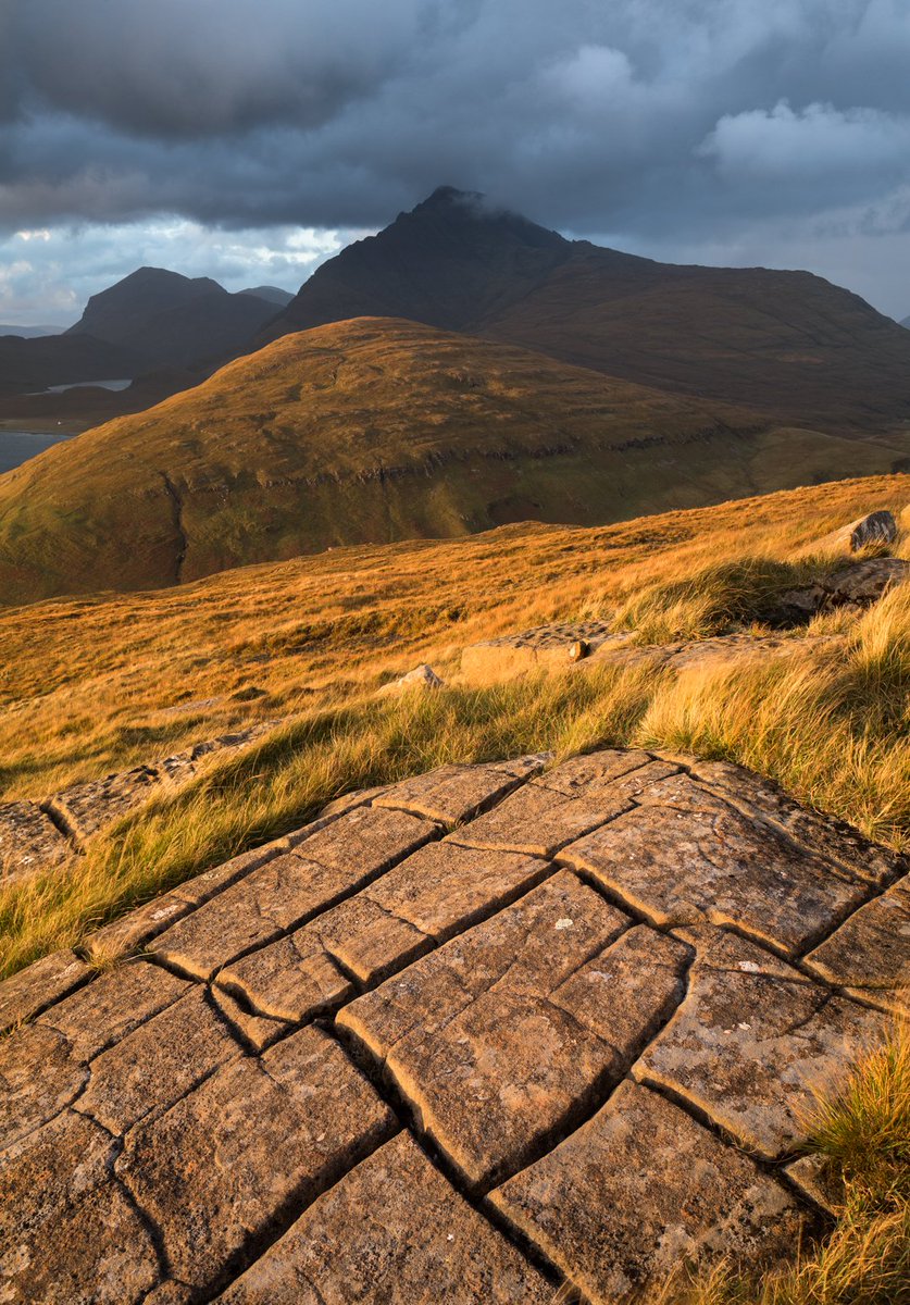 LEEFilters's tweet image. Ben Eaton-Williams
Cracking Cuillin 
📍 #Blaven Isle of Skye
⬛ @LEEFilters LEE 0.6 Medium Grad
📷 @CanonUKandIE  5D MIV
⭕ Canon 16-35MM F4L @ 30MM
⚙️ F11, ISO100, 1/10s
🔗 bit.ly/3nGXCgk

#LEEFilters #ThinkLEE #Photography #Landscape