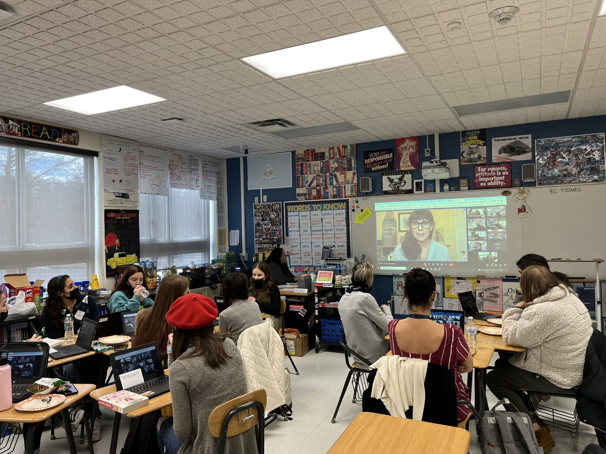 MrsRaimondo's tweet photo. Our student run book club is video chatting with author @meganmccafferty !#MTHawkPride ππ #HawkReads https://t.co/uhlhcGpu5S