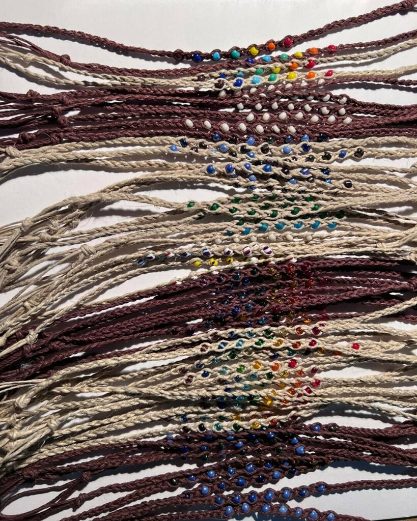 It was a solid weekend of making wish bracelets 😀
~
#makeitmeaningful #rainbow #beadsbeadsbeads #wishbracelets instagr.am/p/CY4ZBvyMuLp/