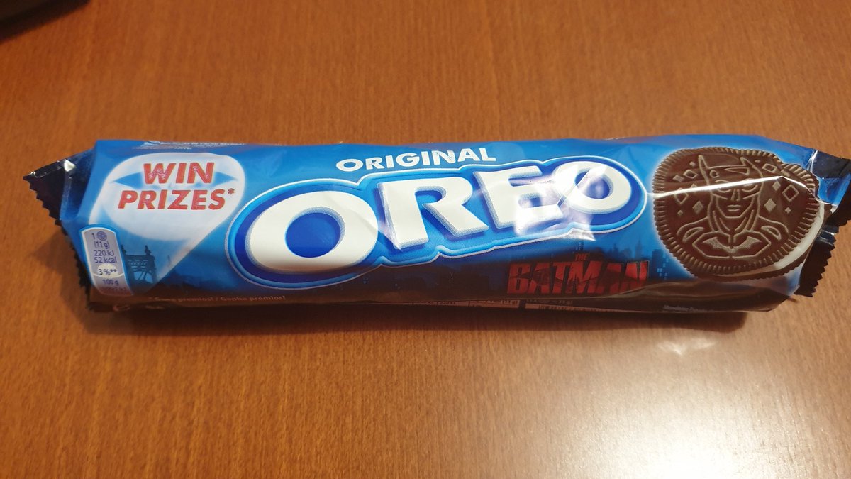 djodjeee_'s tweet photo. AHHHHH I GOT THEM https://t.co/neVF62YpZN