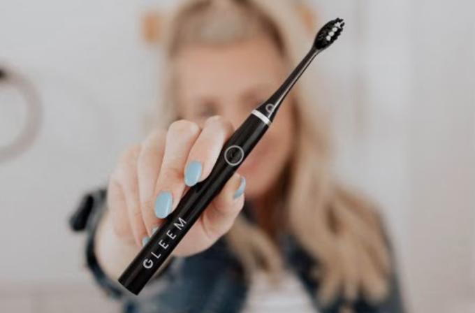What's the weirdest thing you've ever used to masturbate that isn't a sex toy? I'll go first: https://t<a href="/tag/realdoll"class="tags"><span>#realdoll</span></a><a href="/tag/samanthasaint"class="tags"><span>#samanthasaint</span></a>