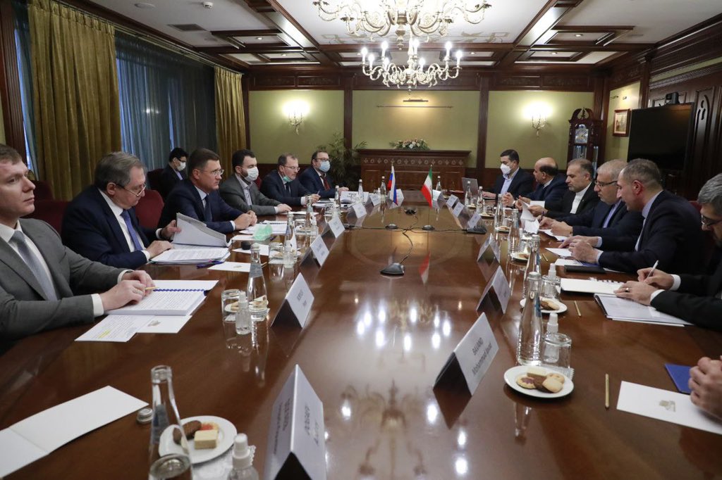 Deputy Prime Minister Alexander Novak met with Iranian Minister of Petroleum Javad Owji. They focused on Russian-Iranian economic cooperation government.ru/en/news/44351/