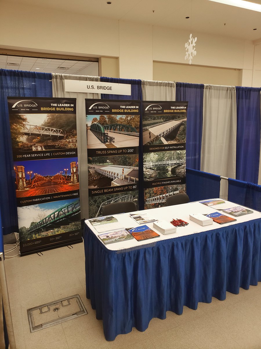 usbridge's tweet photo. At the NYSCHSA Winter Conference? ❄👀 So is the U.S. Bridge team! 👥🚧
Stop by booth 10 for a quick chat with us today or tomorrow to learn more about how we can help you with your project! 😄
#NYSCHSA #NYSCHSA2022 #bridgeconvention #2022winterconference #usbridge https://t.co/sMJx1rolLY