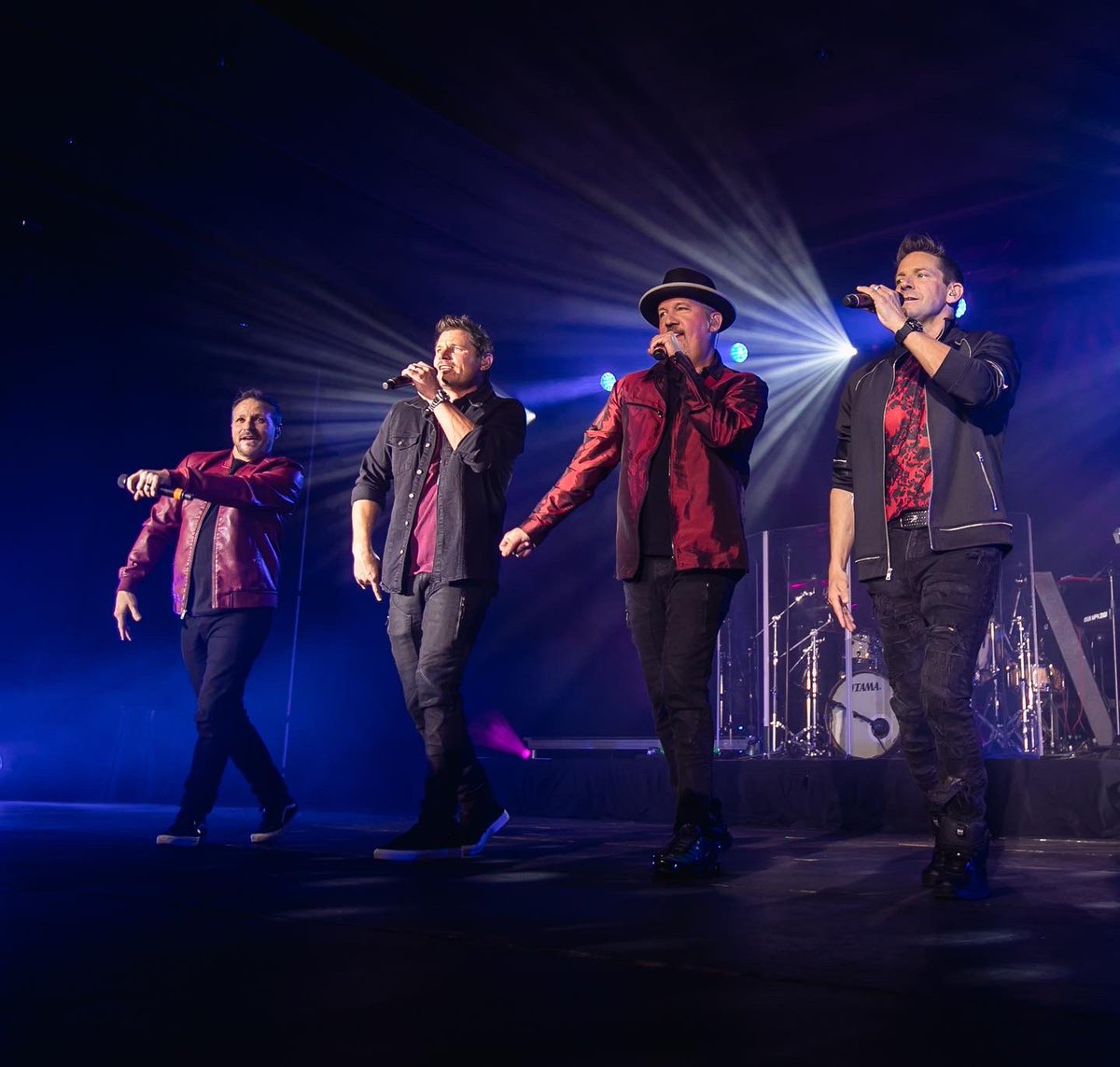 98 Degrees tweet media