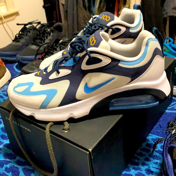 BernardGJacobs's tweet photo. So good I had to share! Check out all the items I'm loving on @Poshmarkapp from @roza7254 #poshmark #fashion #style #shopmycloset #nike #asics: https://t.co/k6lZ5kO22S https://t.co/9BbUYF2hPg
