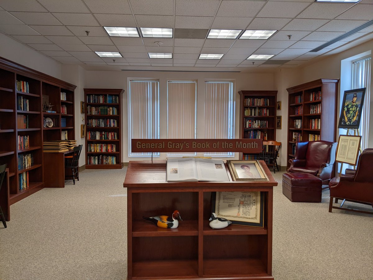 USMC Reading List tweet media