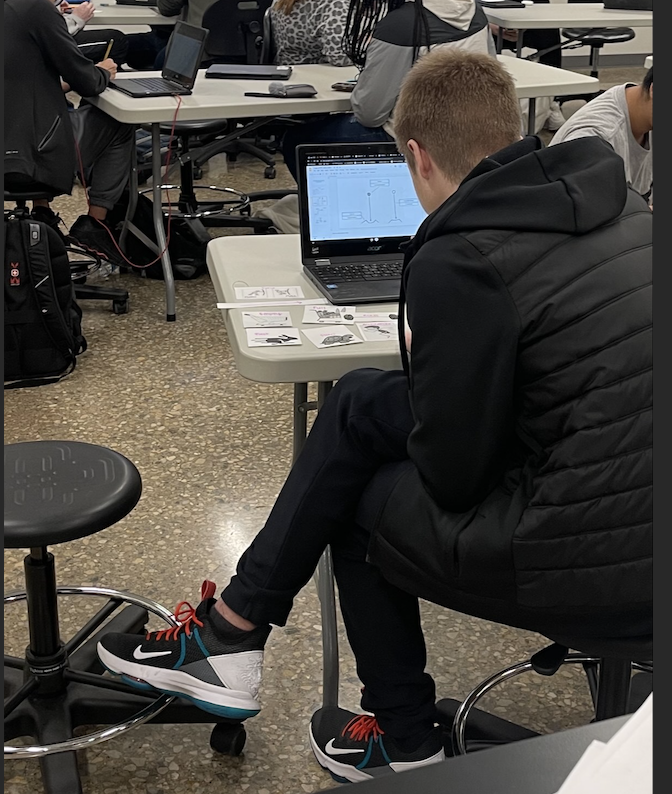 Spotted: Newcomer being successful in IPC thanks to the scaffolds provided by <a href="/MsEvansTeaches/">Hallie Evans</a> and <a href="/CoachBradleyR/">Bradley Reynolds</a> because there's more than one way to demonstrate understanding, and they're here for it. #LanguageRich #BeAMaverick #WeAreEmerson