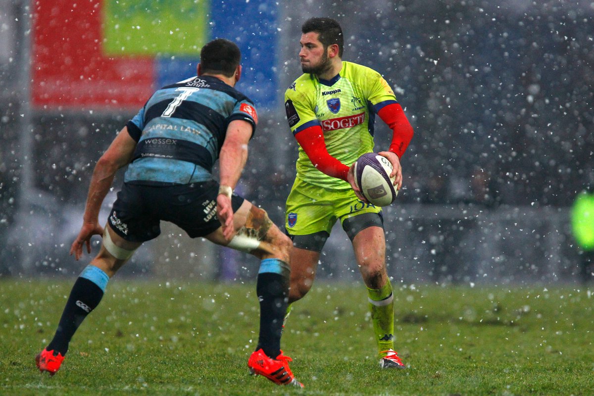 C’est avec une douleur immense que nous avons appris le décès de Jordan Michallet cet après-midi. 
fcgrugby.com/fr/articles/20…