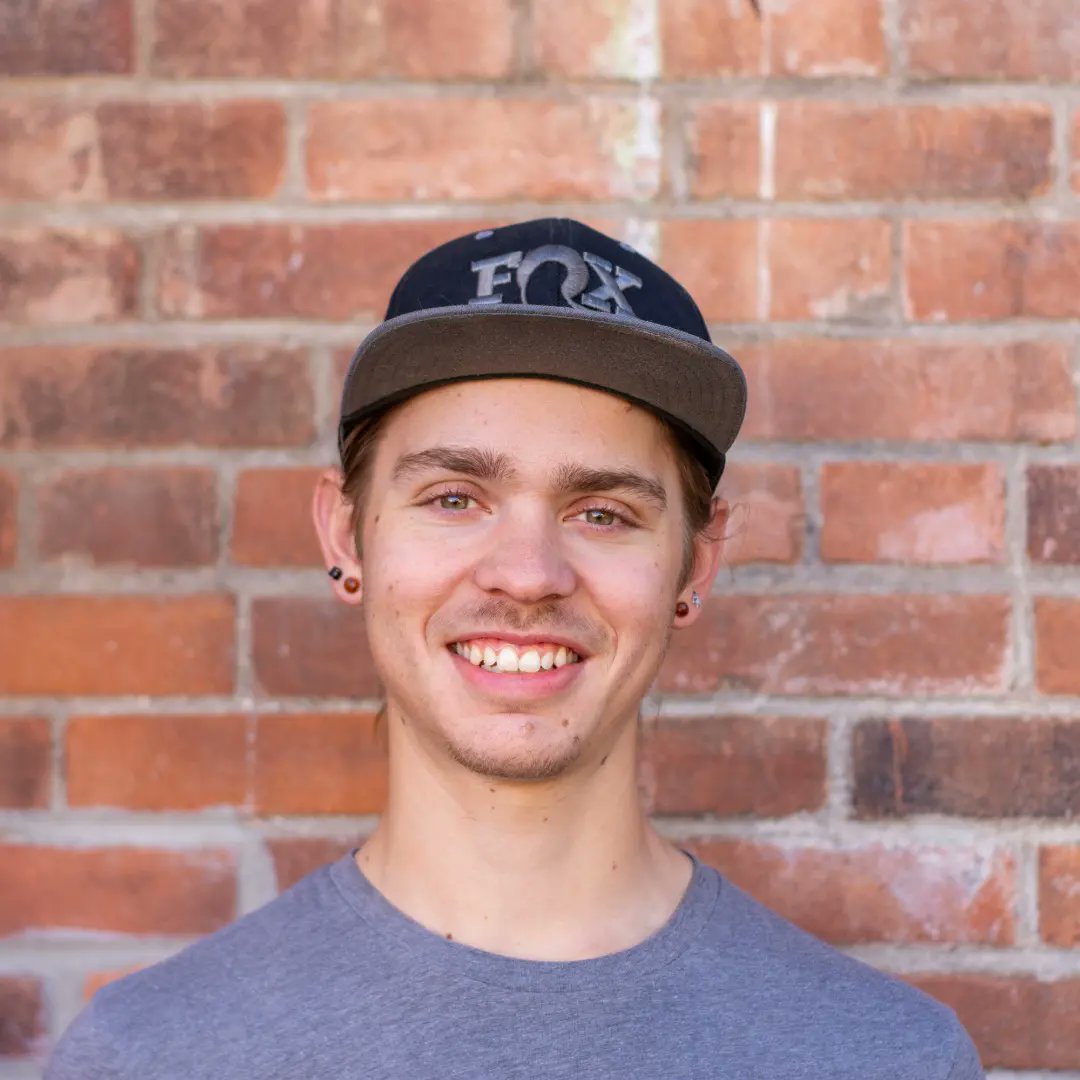 MBSdurango's tweet photo. Keiran Eagen here to introduce @itsBooogan to the MBS team!
Brennen moved to Durango in the spring of 2021 and started at MBS during that time. He has become a fixture in the service department and he runs our top-notch social media! Next time you’re in the shop, ask for Brennen! https://t.co/Wk6gd80SGA