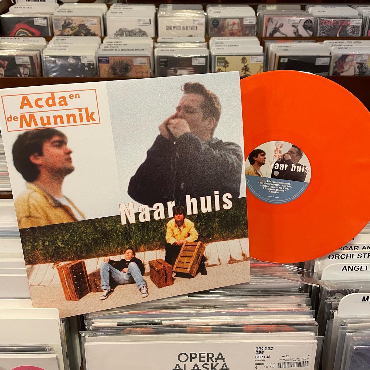 Acda &amp; de Munnik ‘Naar Huis’ is weer beschikbaar op LP in deze limited editie van 500 stuks op oranje vinyl! 
platomania.nl/music-on-vinyl

<a href="/acdaendemunnik/">Acda en de Munnik</a> @pauldemunnik