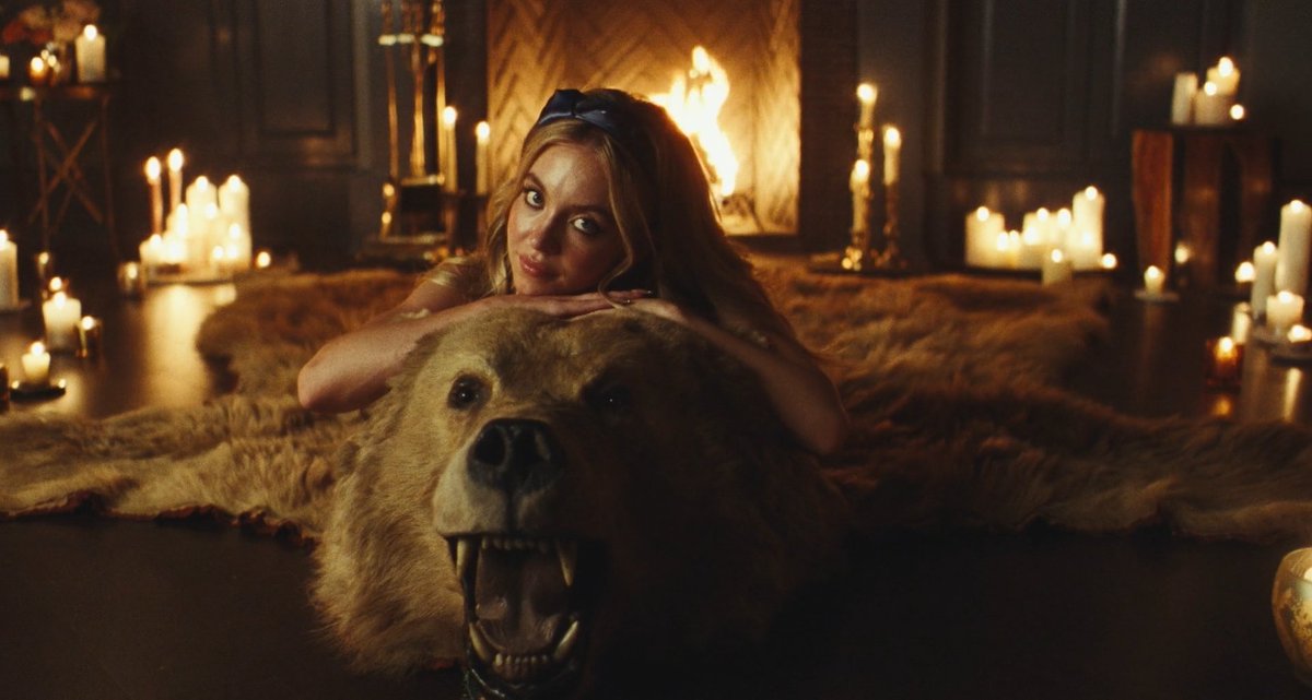 ᴇᴜᴘʜᴏʀɪᴀ (2021) ²ˣ⁰²
Dir. Sam Levinson

#euphoria #sydneysweeney