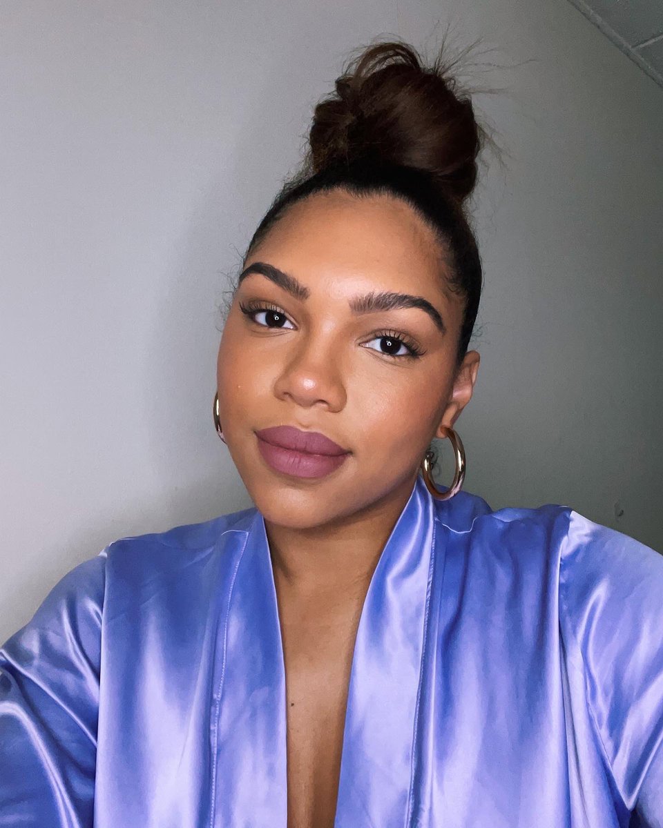 Hunter_Symone's tweet photo. In my @SavageXFenty 💜 https://t.co/2rnn1k5Uow
