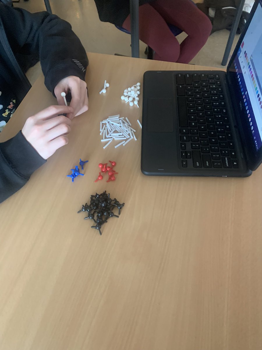 Mrs_Pulsifer's tweet photo. You learn a lot about a student’s personality when you put a manipulative in front of them—> some are sorters, some are builders, and some simply follow directions and stay on task 👩🏼🔬👩🏼💻 #chemistryofmaterials @PearDeck @LabAids @SEPUP_UCB #novipower https://t.co/kT4v2H5zaq