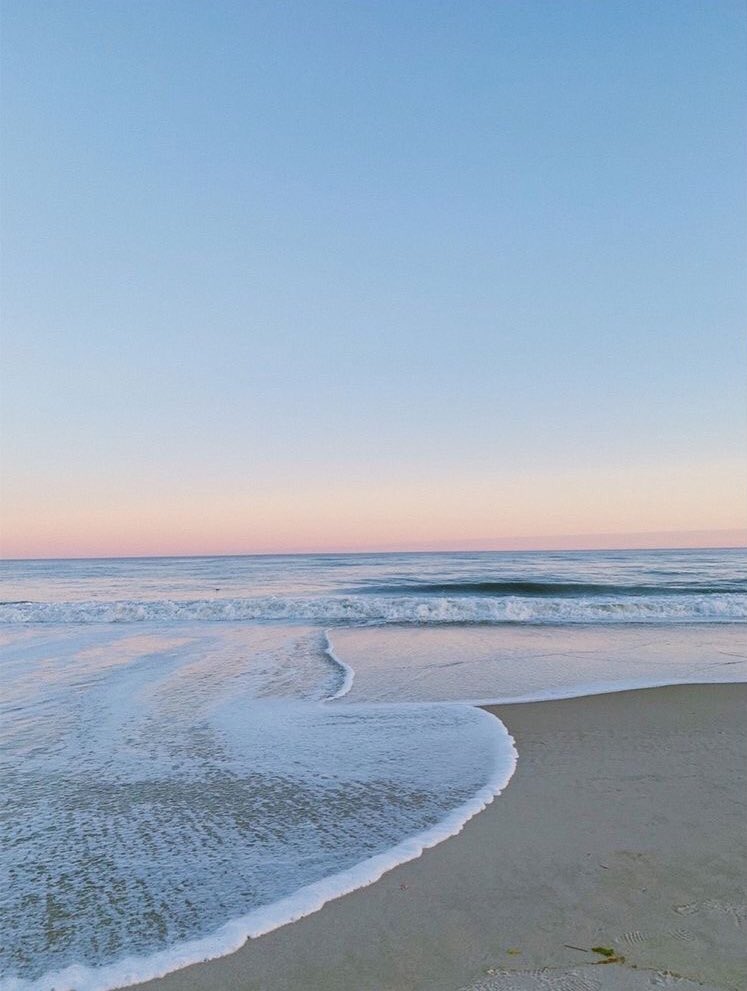 𝐟𝐚𝐯𝐨𝐫𝐢𝐭𝐞 𝐩𝐥𝐚𝐜𝐞