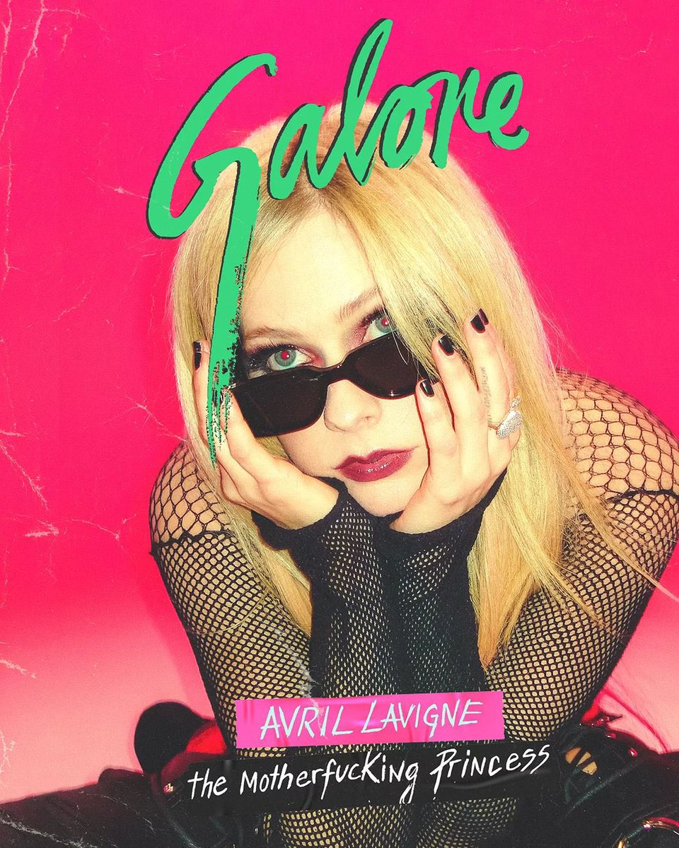 AvrilNewsFans's tweet photo. 📸 |.Avril Lavigne is the new cover of Galore Magazine. https://t.co/0lcrtVvD8q