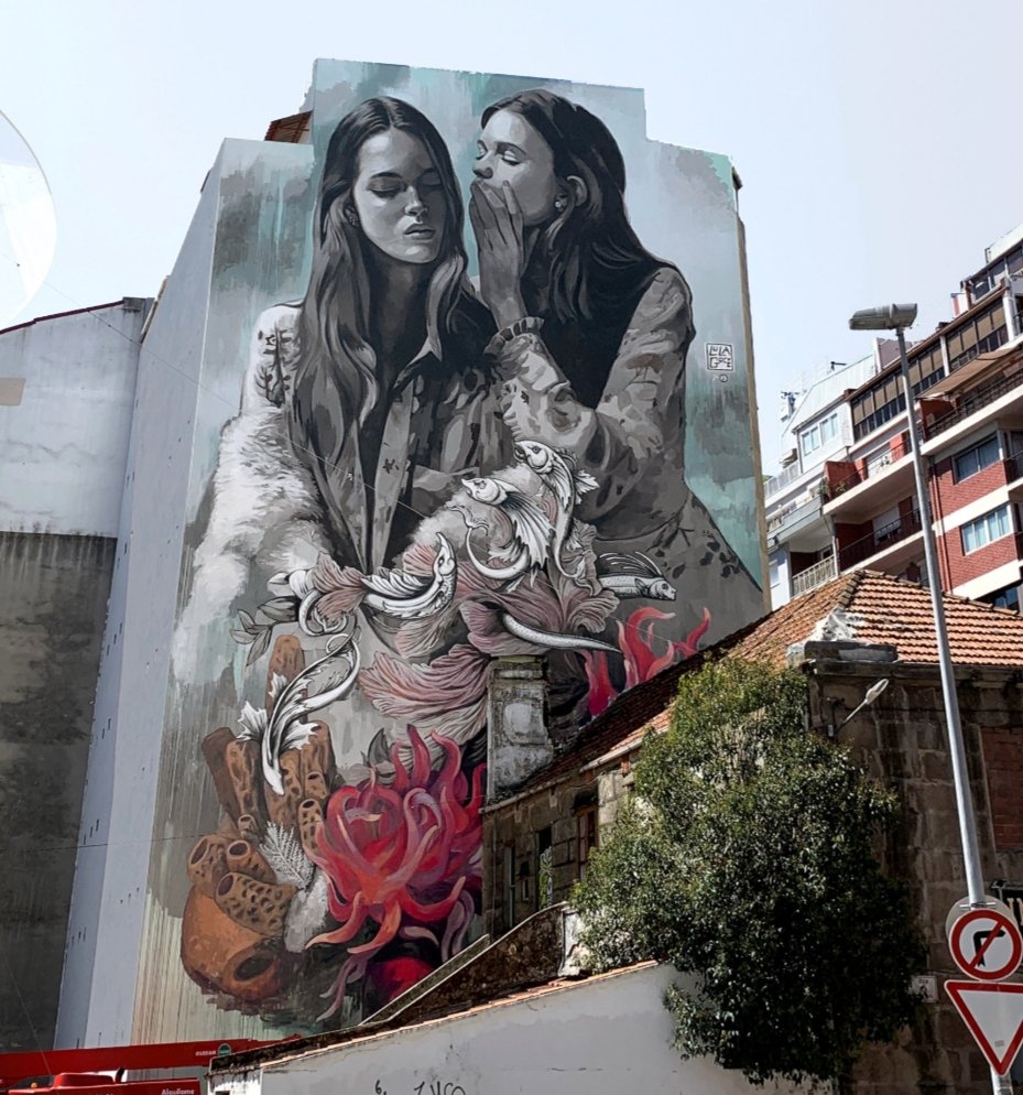 nouatre's tweet photo. #streetart.  #urbanart.  #mural 
By : Lula Goce https://t.co/a4UsH1l6UO