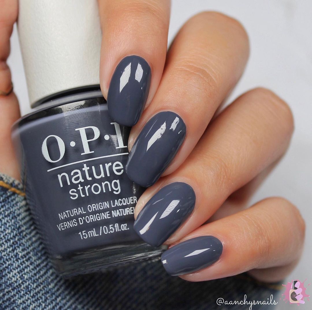 OPI_PRODUCTS's tweet photo. This steel grey hue will make you feel like a #ForceOfNailture.
By: @aanchysnails
Try this Shade: https://t.co/xaLAn4x2gE
#ColorIsTheAnswer #OPINatureStrong #GreyNails #GreyMani #Veganuary #VeganLifestyle #WinterNails #WinterMani #OPIObsessed #NailEnthusiast #ModernNails https://t.co/CSuhckvbtv