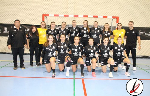 LanzaroteDeport's tweet photo. 🤾‍♀️ #Balonmano 

El CICAR Lanzarote Ciudad de Arrecife tampoco jugará esta semana

☑️ Tenía que jugar ante el @OviedoBF Femenino
☑️ Segunda partido aplazado que sufre el @BMSanJoseObrero 

Consulta la noticia en el enlace ⬇️⬇️
 
https://t.co/FWSfHNJ5Qd https://t.co/xeJ3ulpbDw