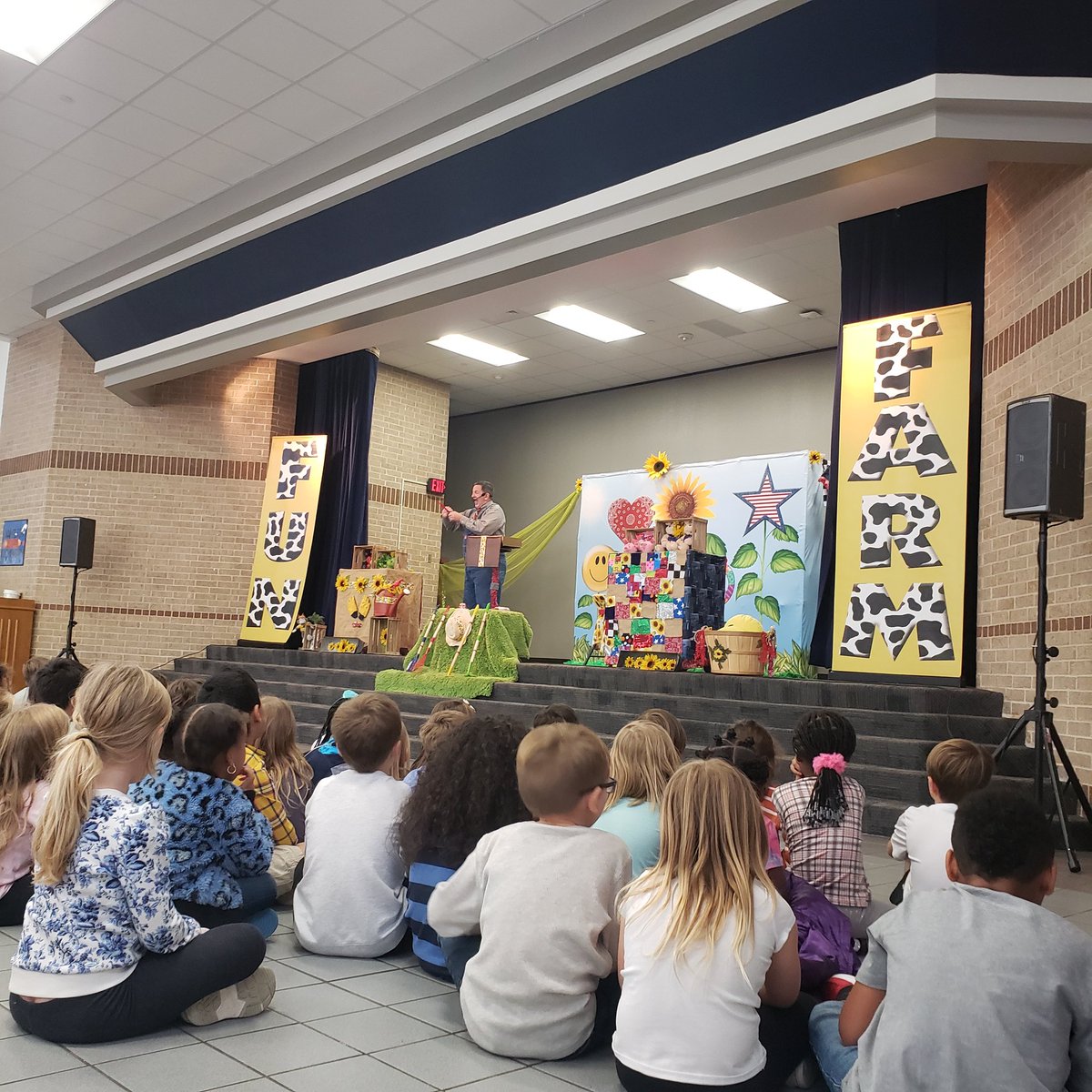 Becky Aleman tweet media