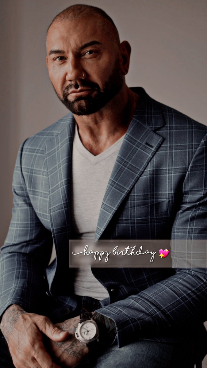 MDaveBatistaFan's tweet photo. Happy Bday my big guy @DaveBautista 
My best wishes today and always,love you so much😍😍😘💖🤗🐾 🇺🇸 🌟❤
I hope meet you🤞🏽💫 https://t.co/hhuSbJIAjs