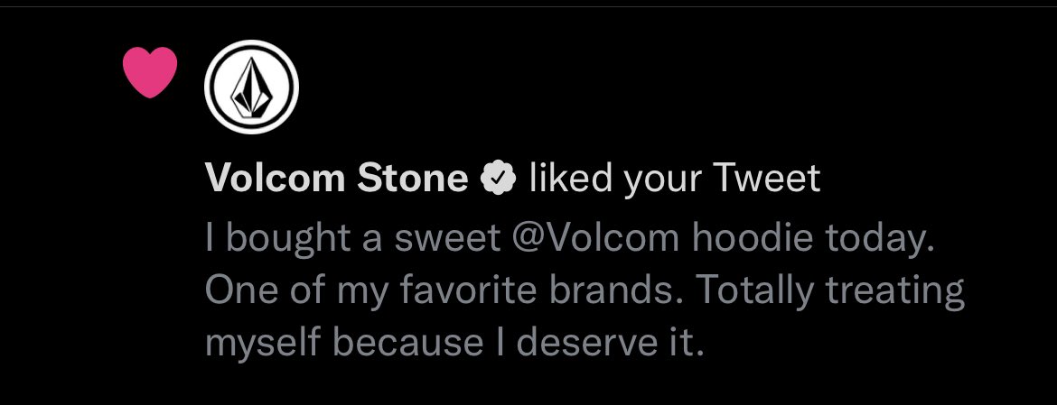 rasch_the_smash's tweet photo. January is a W already! @Volcom can we just like, agree that you need to enter the gaming space and sponsor a super awesome gamer, and Director of ops for the 3rd largest esports arena in the nation? #hardflex ๐ https://t.co/8o6IPnmrxN
