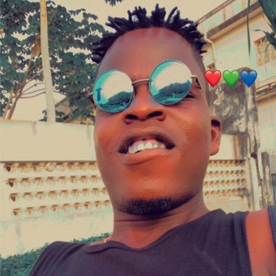 RicheCommercant's tweet photo. #NouvellePhotoDeProfil https://t.co/VSGihtWUMo