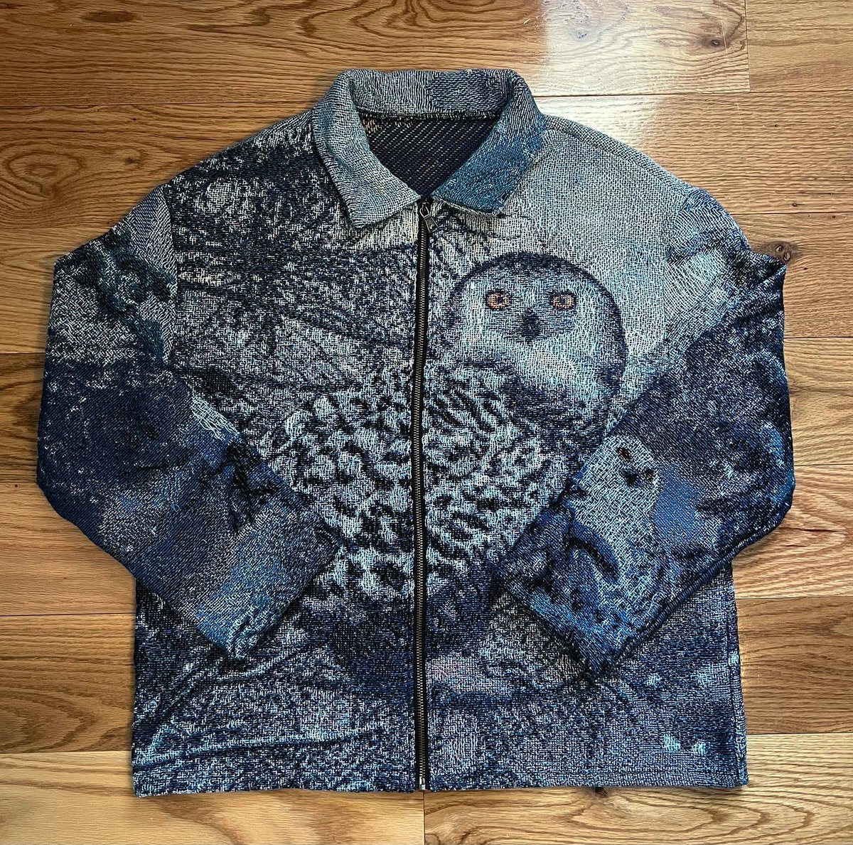 antsdope's tweet photo. Let’s go crazy this year ❄️🦉
Everest snow owl jacket coming soon in VERY Limited quantity ⛷ https://t.co/BF4iUd9wXt