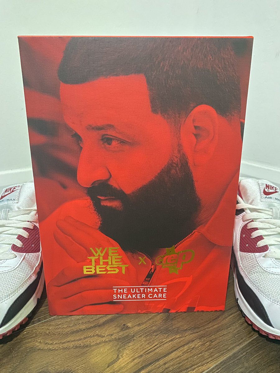 PhilipHoy's tweet photo. Late birthday present 🎁 Need to keep those kicks clean!
@CrepProtect #TeamCrep
@djkhaled #WeTheBest https://t.co/MgzJjPZxOn