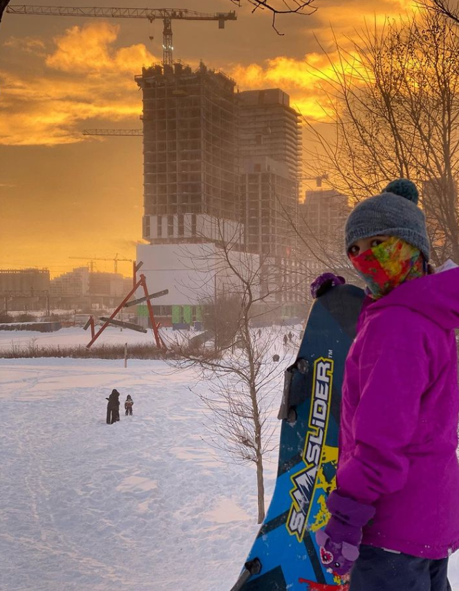 WaterfrontTO's tweet photo. We loved seeing all the great tobogganing photos from Corktown Common yesterday.
Great parks are used all year round!
Photo credits: Brandi Deziel, Terri Dorrington https://t.co/lgiBwoWkH5