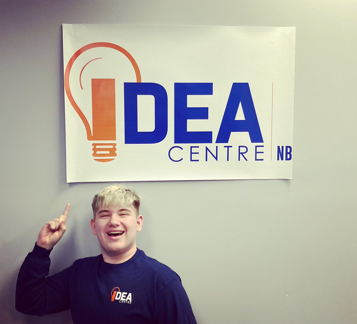 IDEACentre1's tweet photo. Noah LeBlanc is a Gr.12 @stm_super_saint student who @idea_centrenb is working on a compilation of poetry and short stories to help other people understand what they are going through and hopefully help them realize that they are not alone. #mentalhealthmatters #ideacentre https://t.co/HoVbR6SBb5