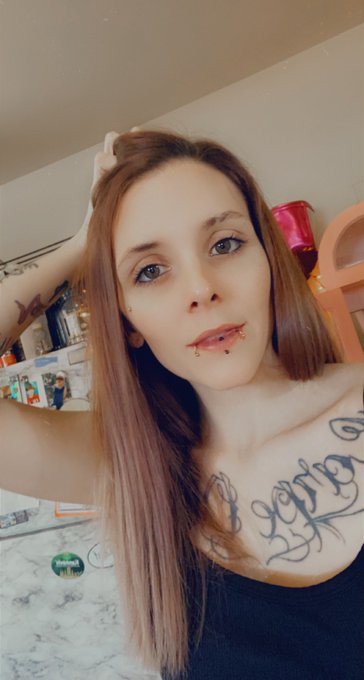 Jaybaybee4.20’s pics and videos