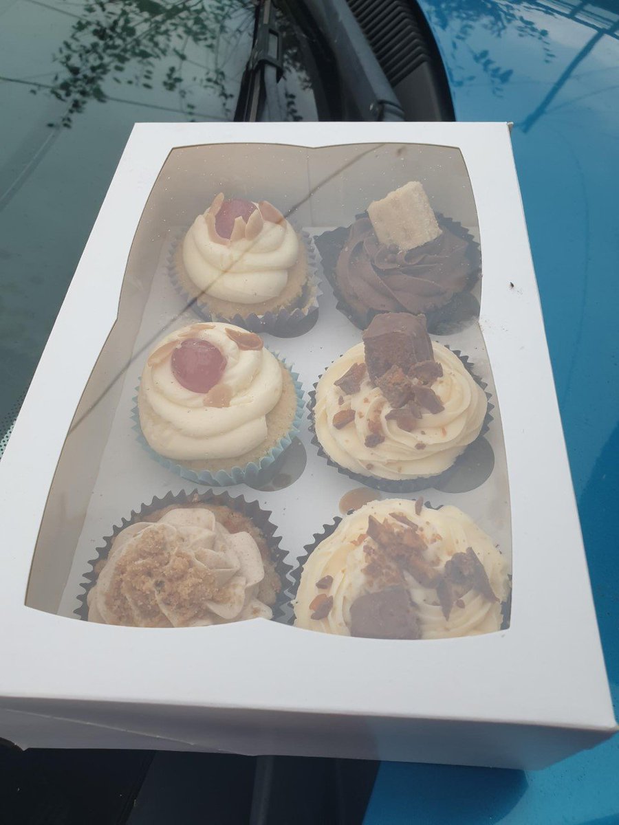 Elizabeth tweet media