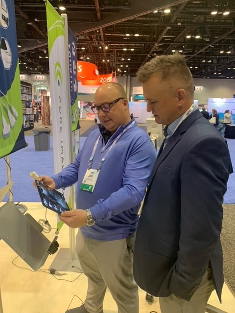 Patterson_Vet's tweet photo. We may be attending #VMX22 virtually, but many of our equipment specialists and vendor partners are in attendance, and are excited to share the latest offerings in the world of veterinary ultrasound. From handheld to tablet to cart based units, this is some tenacious tech! https://t.co/O0RS7OEVaz