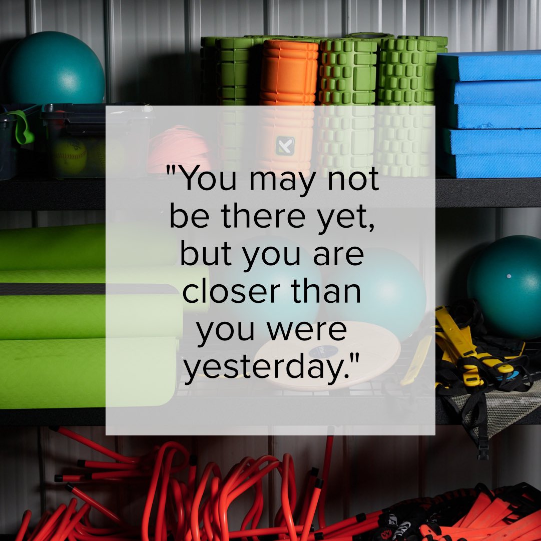 CanwestCentre's tweet image. We are all a work in progress and it’s why we at CanWest believe strongly in our core values. 

🧠- Growth Mindset 

🏅- Pursuing Excellence

📝- Seek Feedback 

🟢 - Lead with Honesty &amp;amp; Integrity 

DM “Growth Mindset” to get a free consult from a coach. 

#canwestcentre