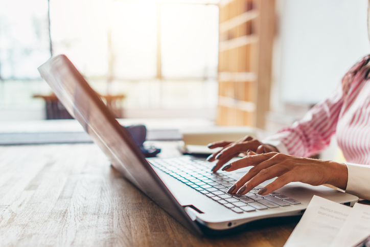 GovWin's tweet photo. Deltek Senior Director of Federal Market Analysis @GovWinPeterson spoke to @FederalNewsNet about how government agencies - and #contractors - should prepare for a long-term, secure #remoteworkforce. 

Don't miss this interview: https://t.co/ZuuO3BBunE https://t.co/RiuaHXizla