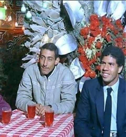 sologoldi's tweet photo. لامونى اللى غارو منى قالولى وايش عجبك فيها
 الدراويش ده حته منى واحمد شوبير بياخد فيها
#الاسماعيلي_سيدك_ياشوبير https://t.co/IwpQTDm1iG