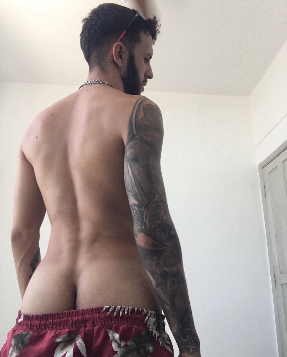 eroz2000's tweet photo. Come on papi 🔥

https://t.co/hrGjpRGu87

https://t.co/hrGjpRGu87 https://t.co/9vBevWmfvX