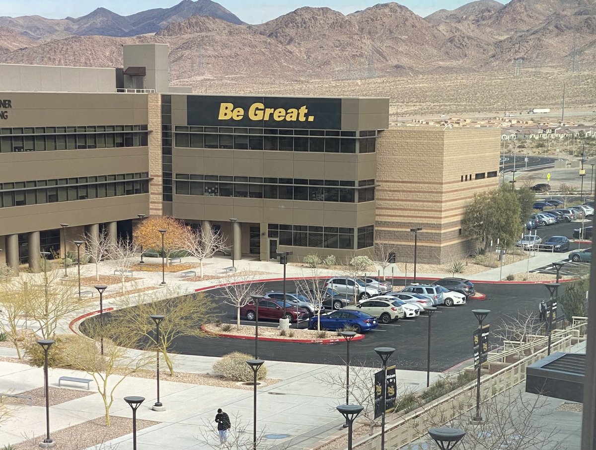DrPollard_AACC's tweet photo. #BackandBold “Views” from my office for which I’m grateful: full parking lots @NevadaState! 💛🖤🦂 https://t.co/DxJnNVhWPY