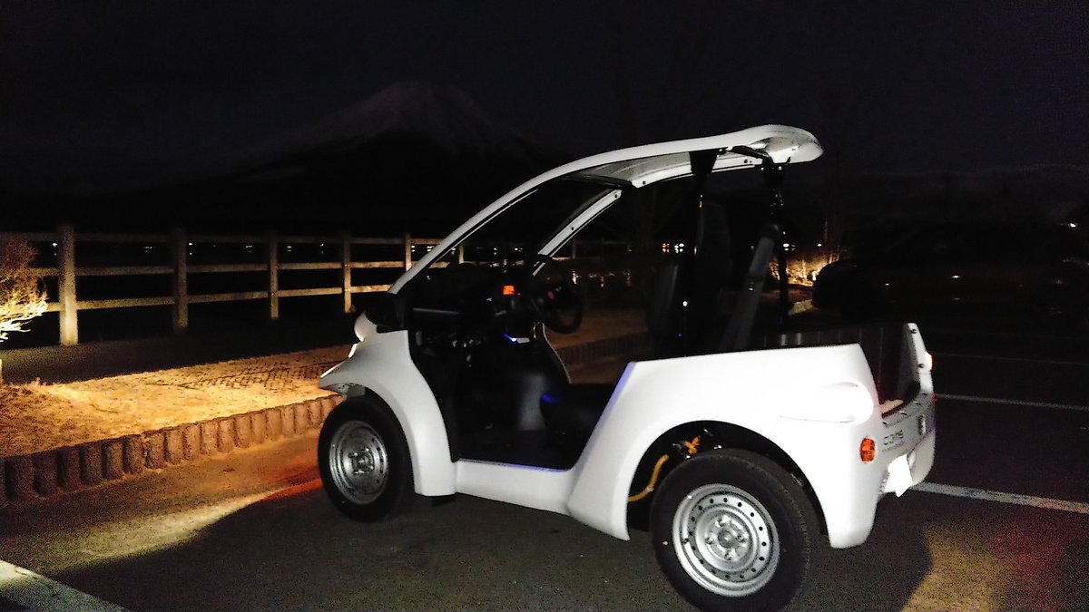 CafeTime7's tweet image. 軽快で剛性もあり、これは近場ではとても良い。屋根付きバイクだな。　#PCOM