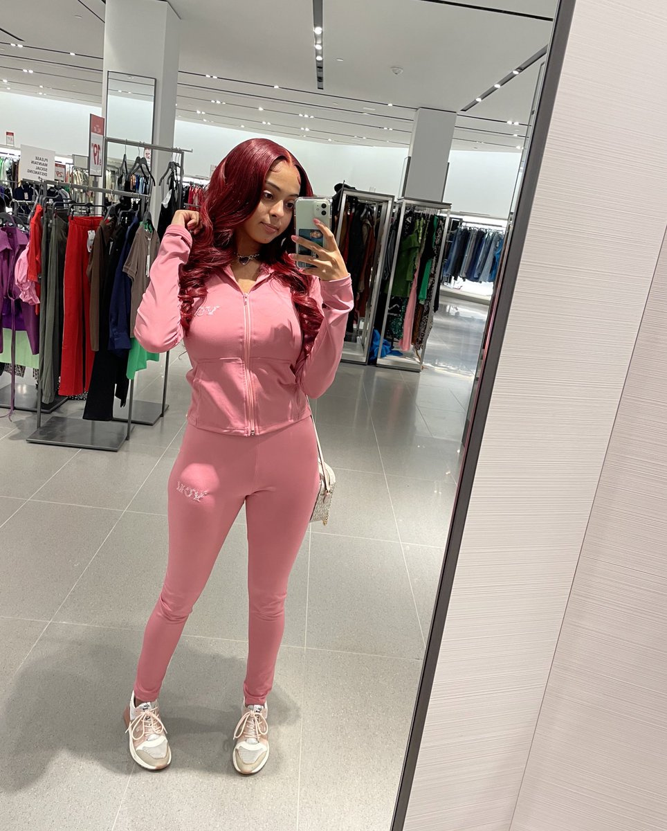 sydneymvriee's tweet photo. 22❤️ https://t.co/C8HWXKvkCi